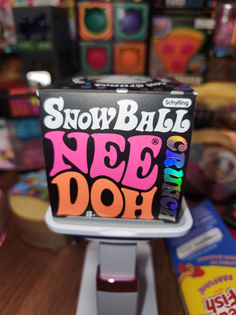 NeeDoh SnowBall Crunch